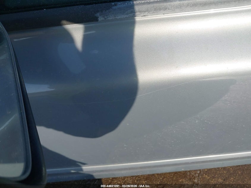 2005 Volvo S40 T5 VIN: YV1MS682552075738 Lot: 44651091