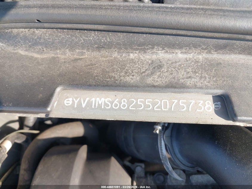 2005 Volvo S40 T5 VIN: YV1MS682552075738 Lot: 44651091