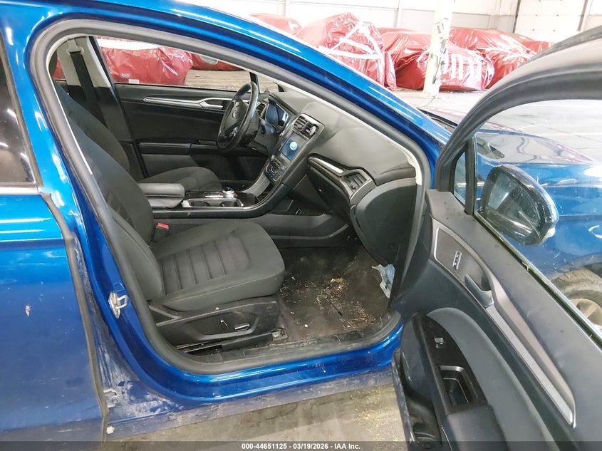 2017 FORD FUSION auction photo 5