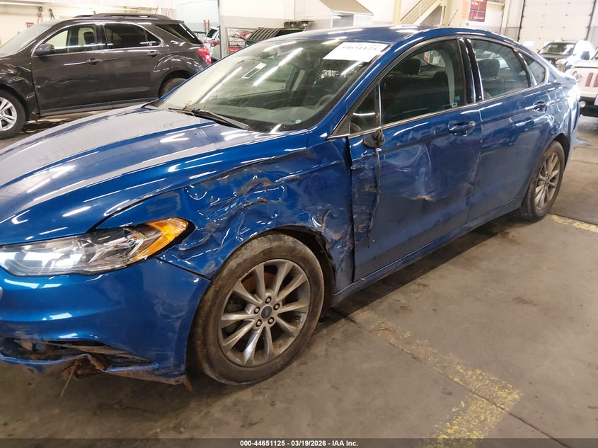 2017 FORD FUSION auction photo 6
