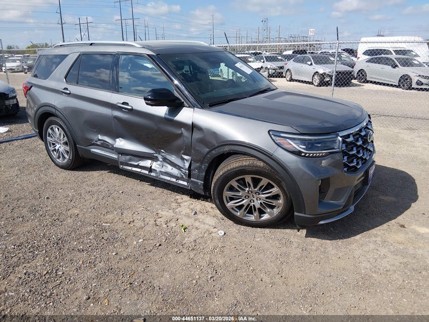 2025 Ford Explorer Platinum