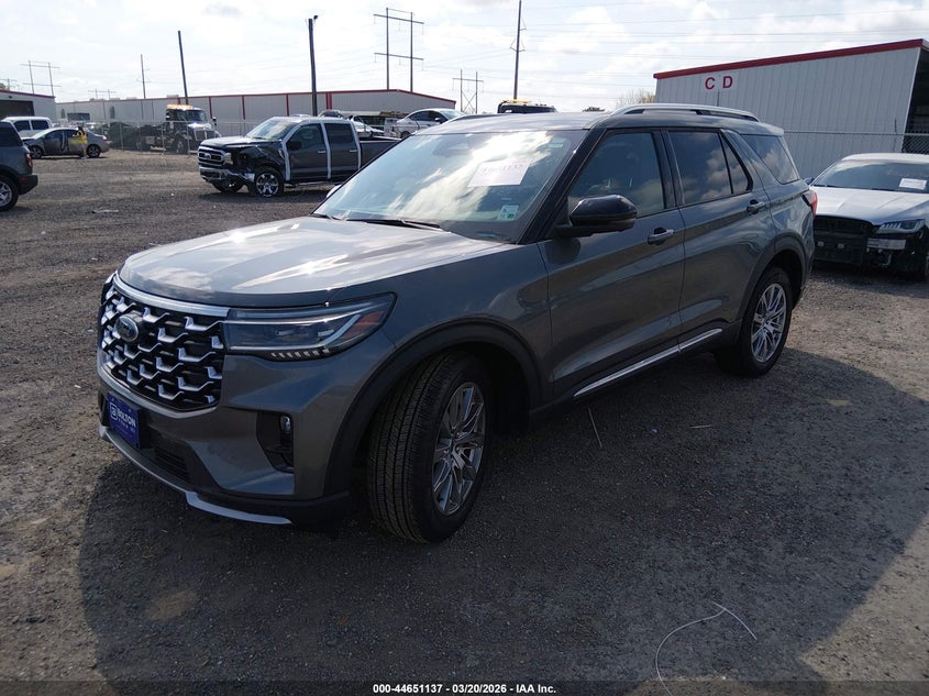 2025 Ford Explorer Platinum