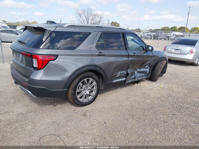 2025 Ford Explorer Platinum