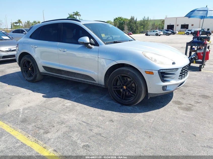 2017 Porsche Macan