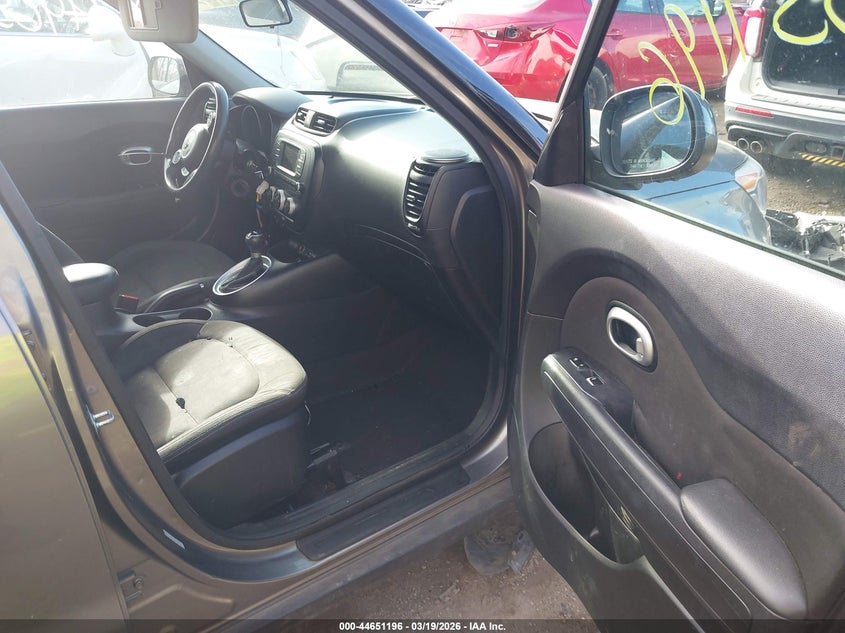 2017 KIA SOUL auction photo 5