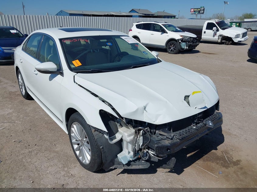 2016 Volkswagen Passat 1.8T Se