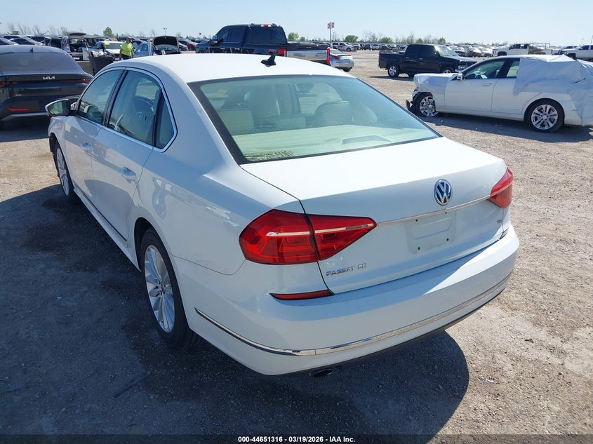 2016 Volkswagen Passat 1.8T Se