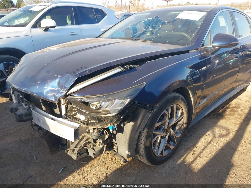 2021 HYUNDAI SONATA auction photo 6