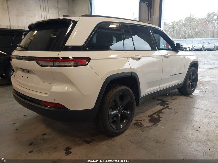 2023 JEEP GRAND CHEROKEE auction photo 4