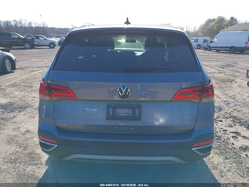 2022 Volkswagen Taos 1.5T Se VIN: 3VVRX7B20NM072526 Lot: 44651518