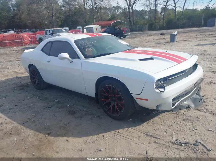 2018 Dodge Challenger Sxt