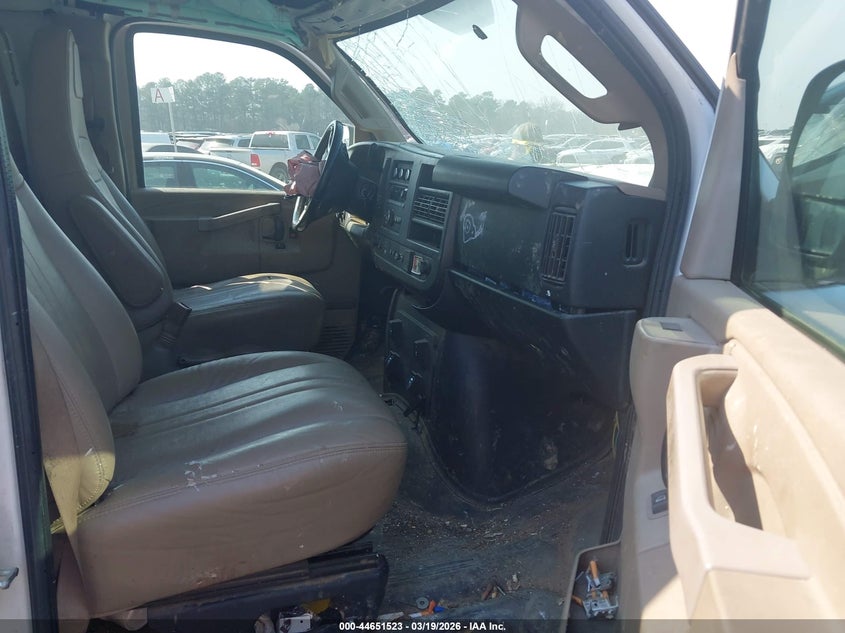 2017 Chevrolet Express 2500 Work Van