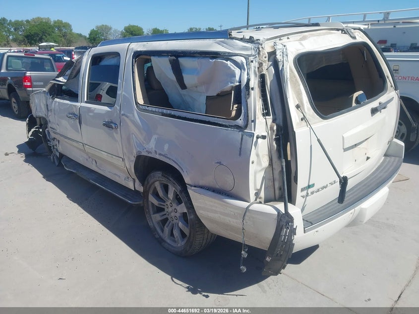 2011 GMC Yukon Xl 1500 Denali