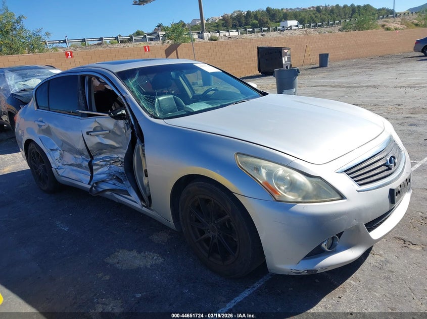 2013 Infiniti G37 Journey
