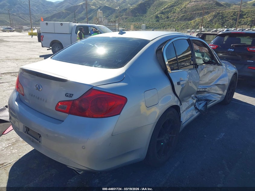 2013 Infiniti G37 Journey