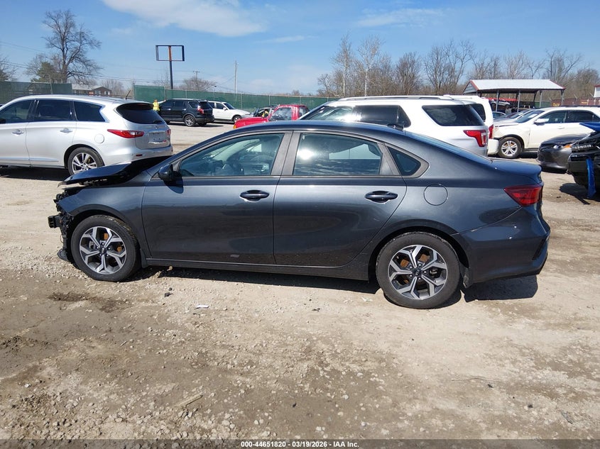 KIA FORTE 2019 VIN 3KPF24AD2KE053628