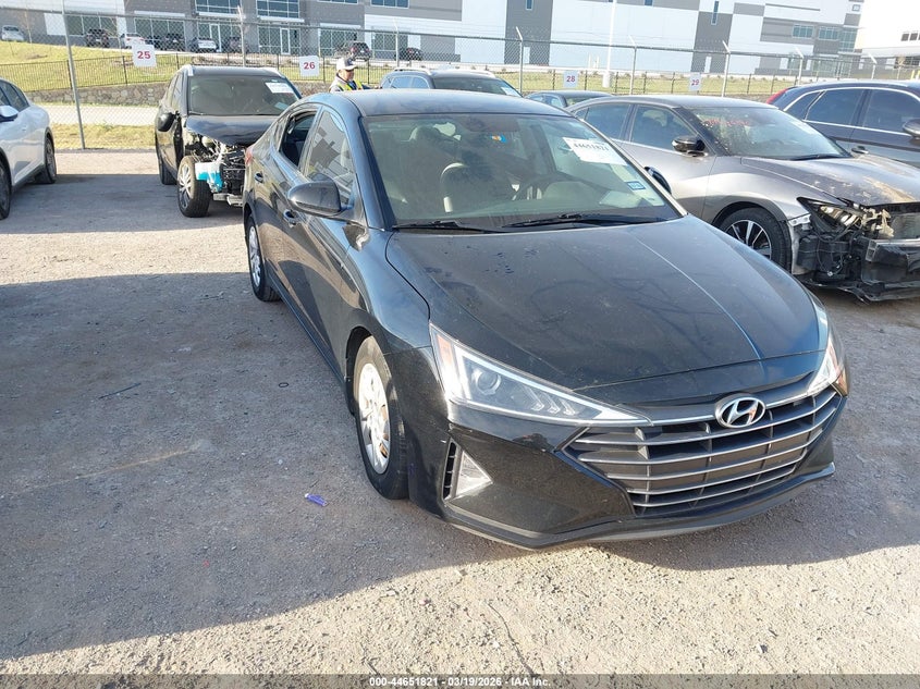2019 Hyundai Elantra Se