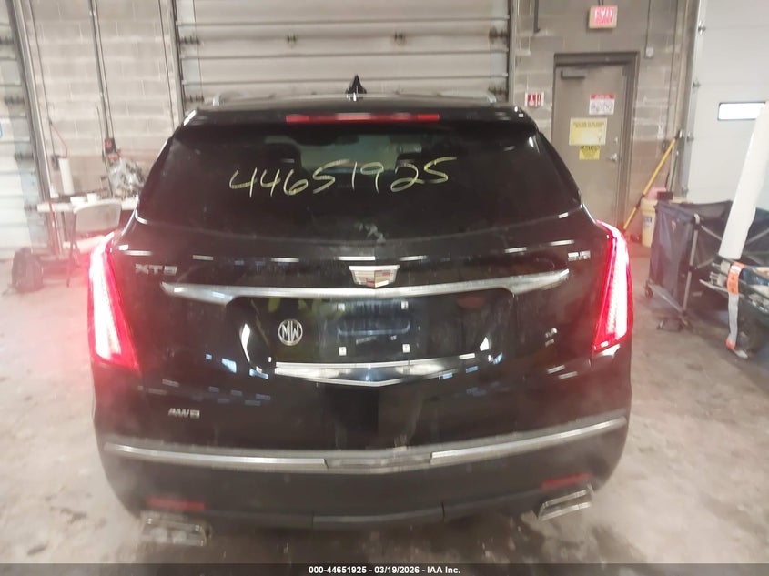 2017 Cadillac Xt5 3.6 Xt5 Luxury black Lot 111044651925 Vin 1GYKNDRS0HZ286679
