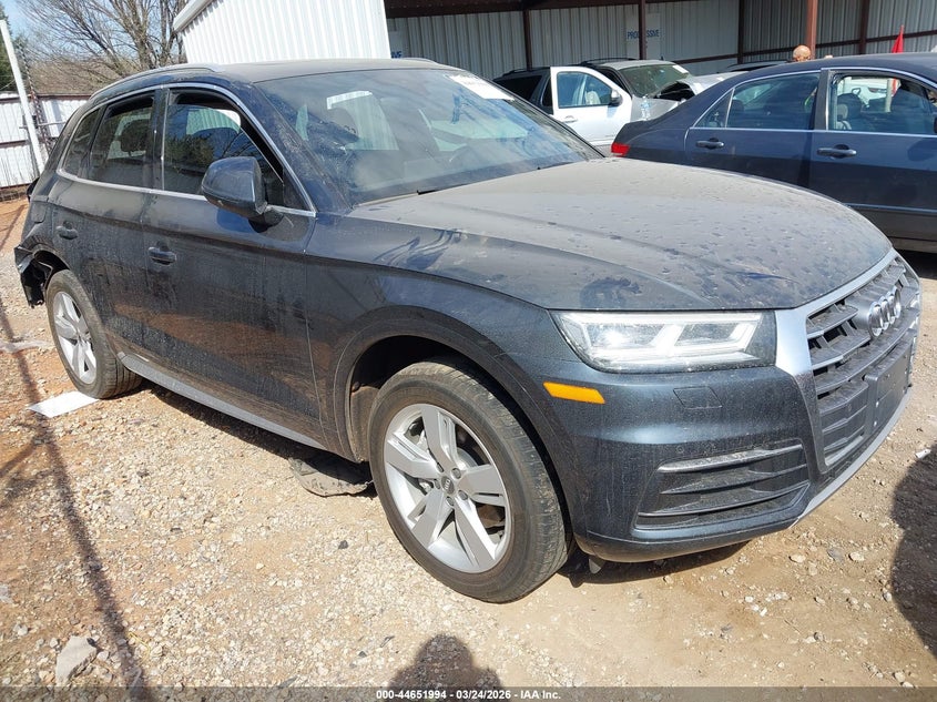 2018 Audi Q5 2.0T Premium/2.0T Tech Premium