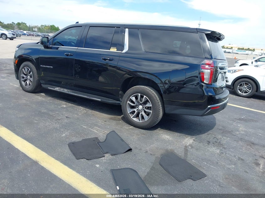 2023 Chevrolet Suburban 4Wd Lt