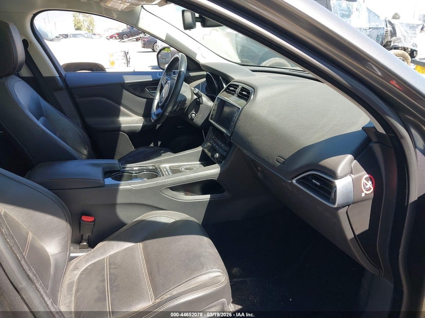 2017 Jaguar F-Pace 20D Prestige