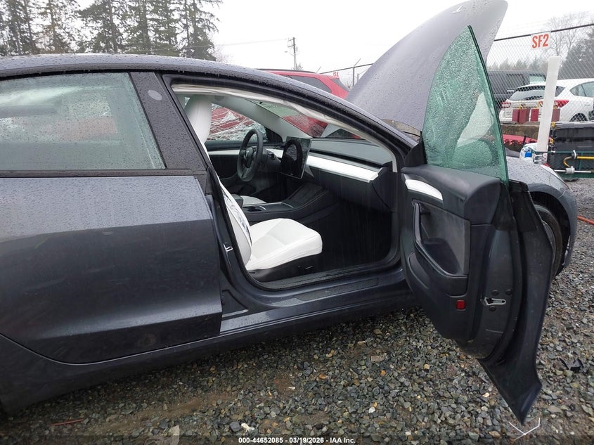 2023 Tesla Model 3 Rear-Wheel Drive