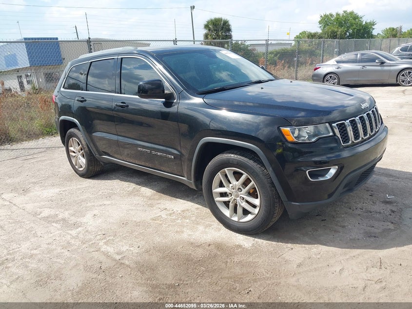 2018 Jeep Grand Cherokee Laredo E 4X2