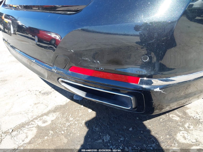 2021 BMW 740I auction photo 6
