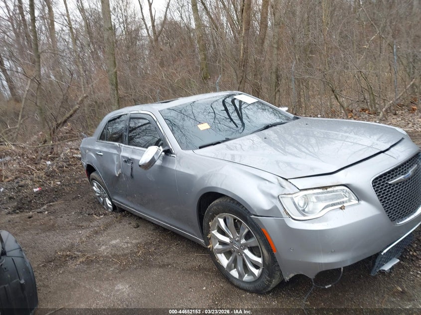 2017 Chrysler 300C Awd
