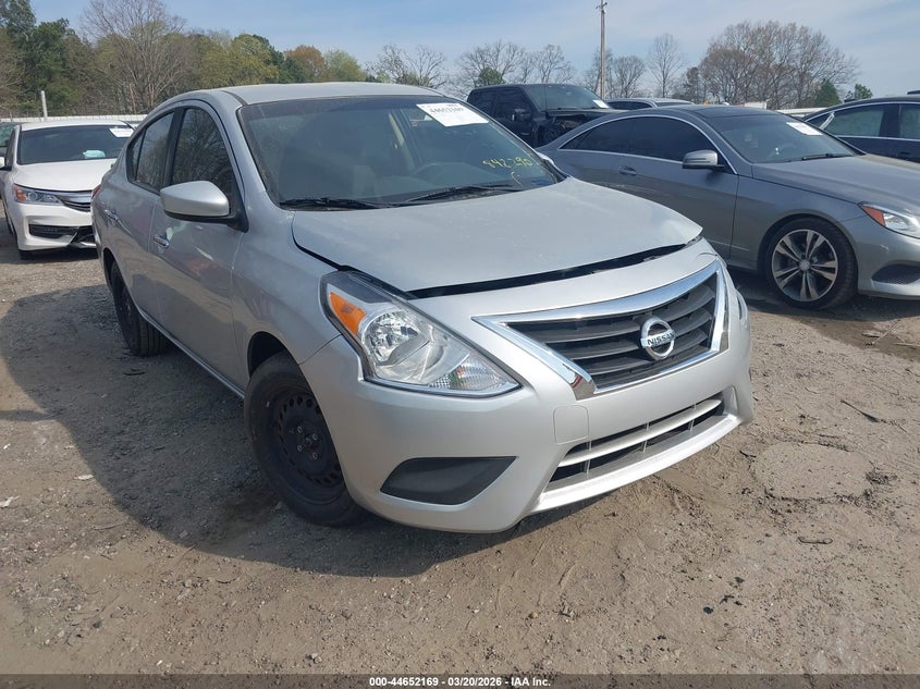 2018 NISSAN VERSA 1.6 SV