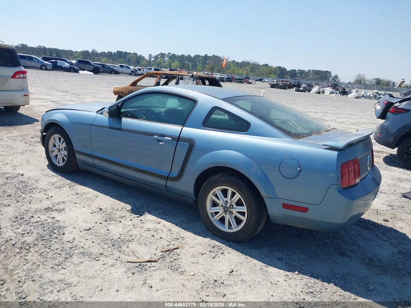 2007 Ford Mustang V6 Deluxe/V6 Premium