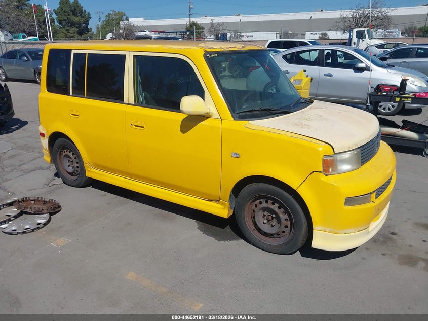2004 Scion Xb