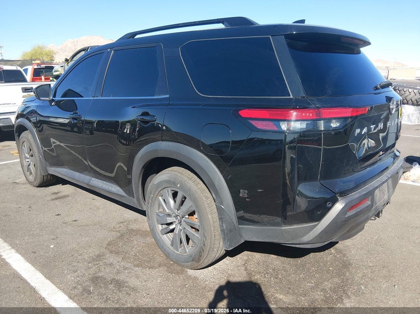 2022 Nissan Pathfinder Sv 2Wd