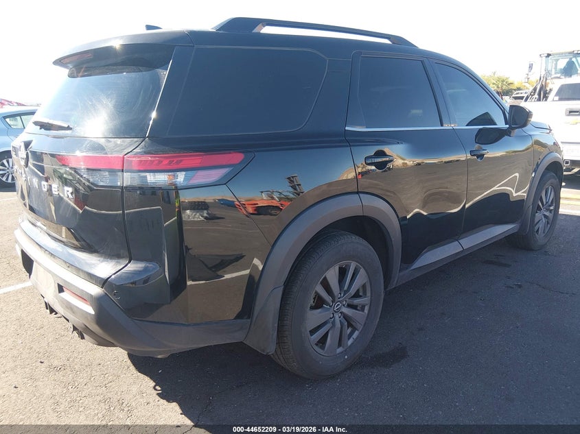 2022 Nissan Pathfinder Sv 2Wd