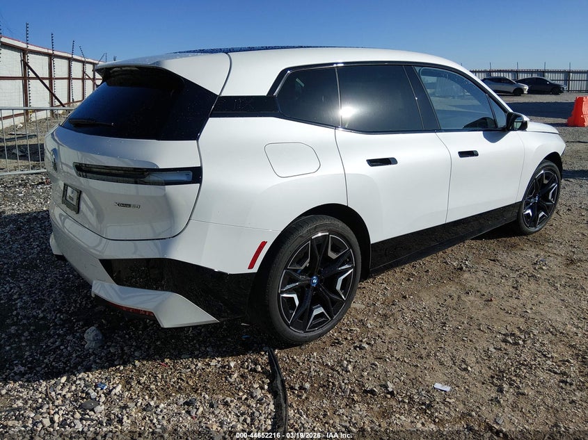 Vin: wb523cf09scu70646, lot: 45149256, bmw ix xdrive50 20254