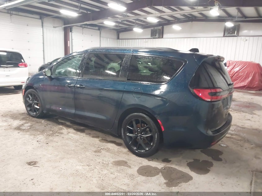 2025 Chrysler Pacifica Limited