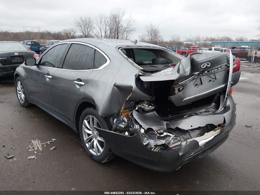 2018 Infiniti Q70 3.7 Luxe