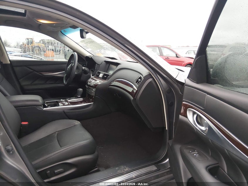 2018 Infiniti Q70 3.7 Luxe