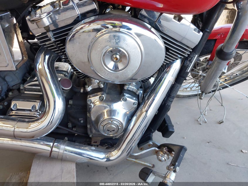 2002 Harley-Davidson Fxdwg VIN: 1HD1GEV102Y315883 Lot: 44652315