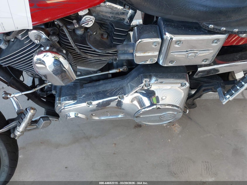 2002 Harley-Davidson Fxdwg VIN: 1HD1GEV102Y315883 Lot: 44652315