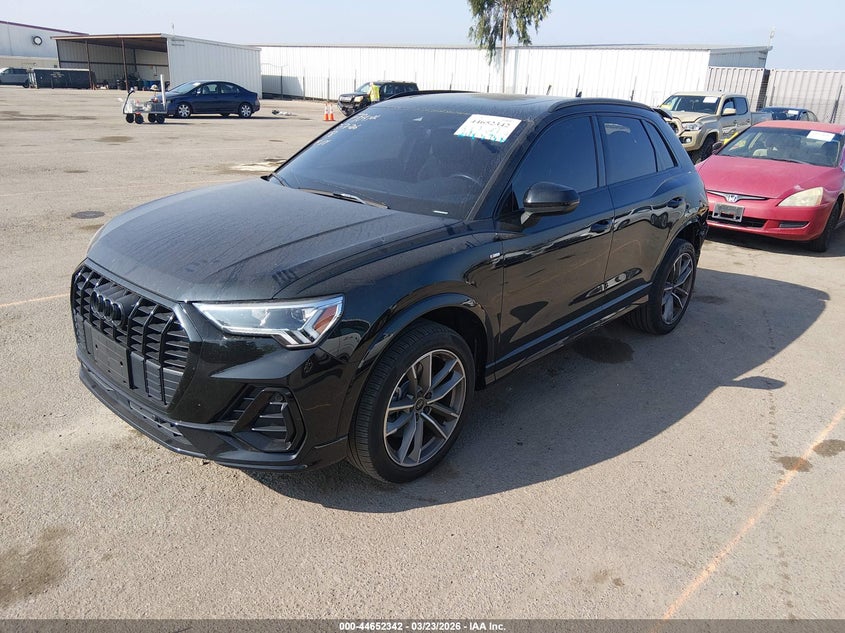 2023 Audi Q3 Premium 45 Tfsi S Line Quattro Tiptronic WA1DECF34P1113860 photo 1