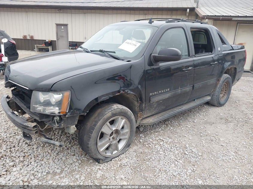 Vin: 3gntkfe76dg191402, lot: 45149398, chevrolet avalanche lt 20132