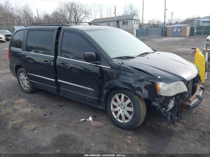 2012 Chrysler Town & Country Touring