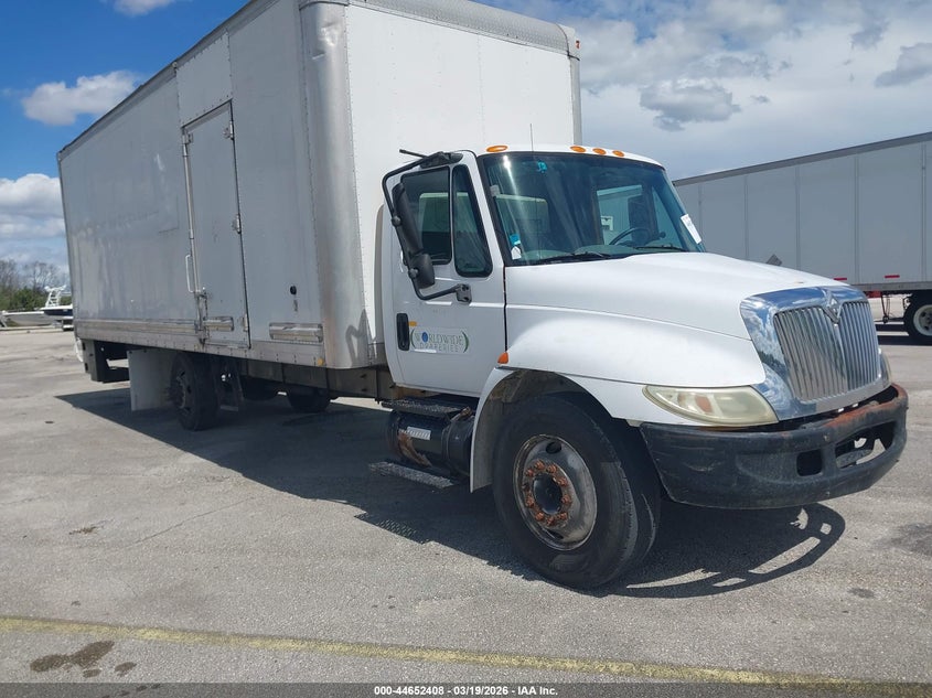 2007 INTERNATIONAL 4000 4300