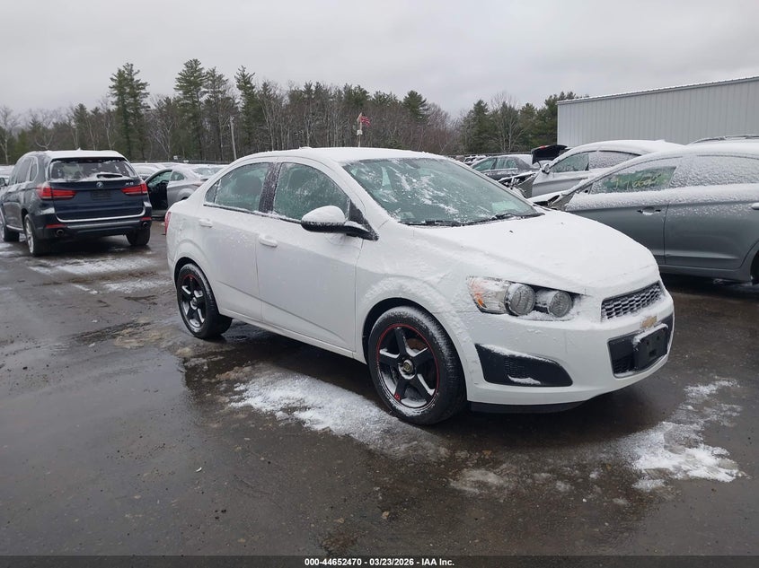 2015 Chevrolet Sonic Ls Auto