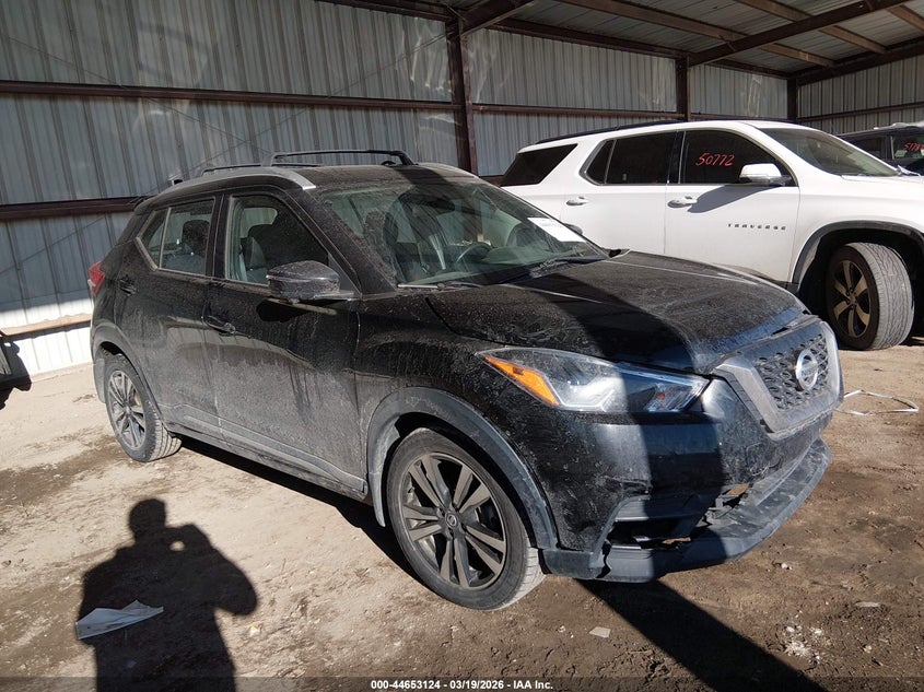2018 Nissan Kicks Sr