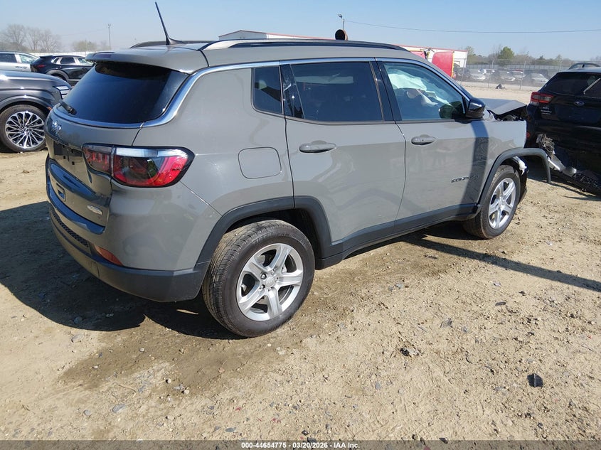 2023 Jeep Compass Latitude 4X4