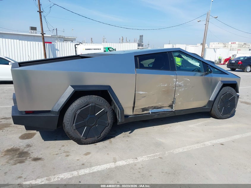 2024 Tesla Cybertruck All-Wheel Drive VIN: 7G2CEHEDXRA006762 Lot: 44658725