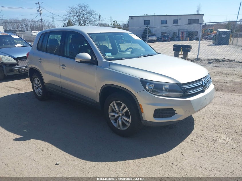 2014 Volkswagen Tiguan S