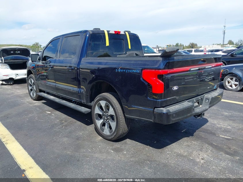 2025 Ford F-150 Lightning Platinum